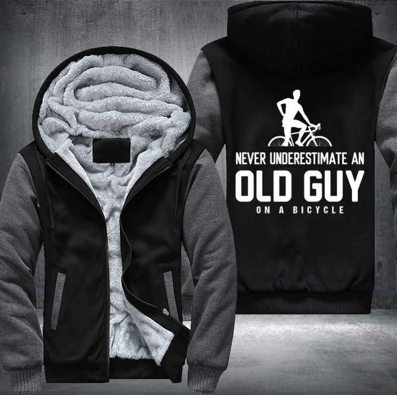 NEVER UNDERSTIMATE AN OLD GUY ON A BICYCLE Fleece Hoodies Jacket